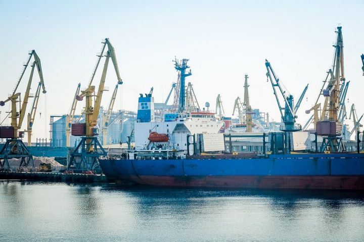Бердянський морський торговельний порт