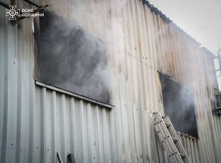 A building is on fire after Russia's attack on one of the ports in Odesa region, Ukraine, 14 May 2026