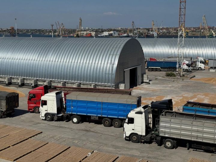 Agromino's export terminal in the Port of Chornomorsk Agromino's export terminal in the Port of Chornomorsk