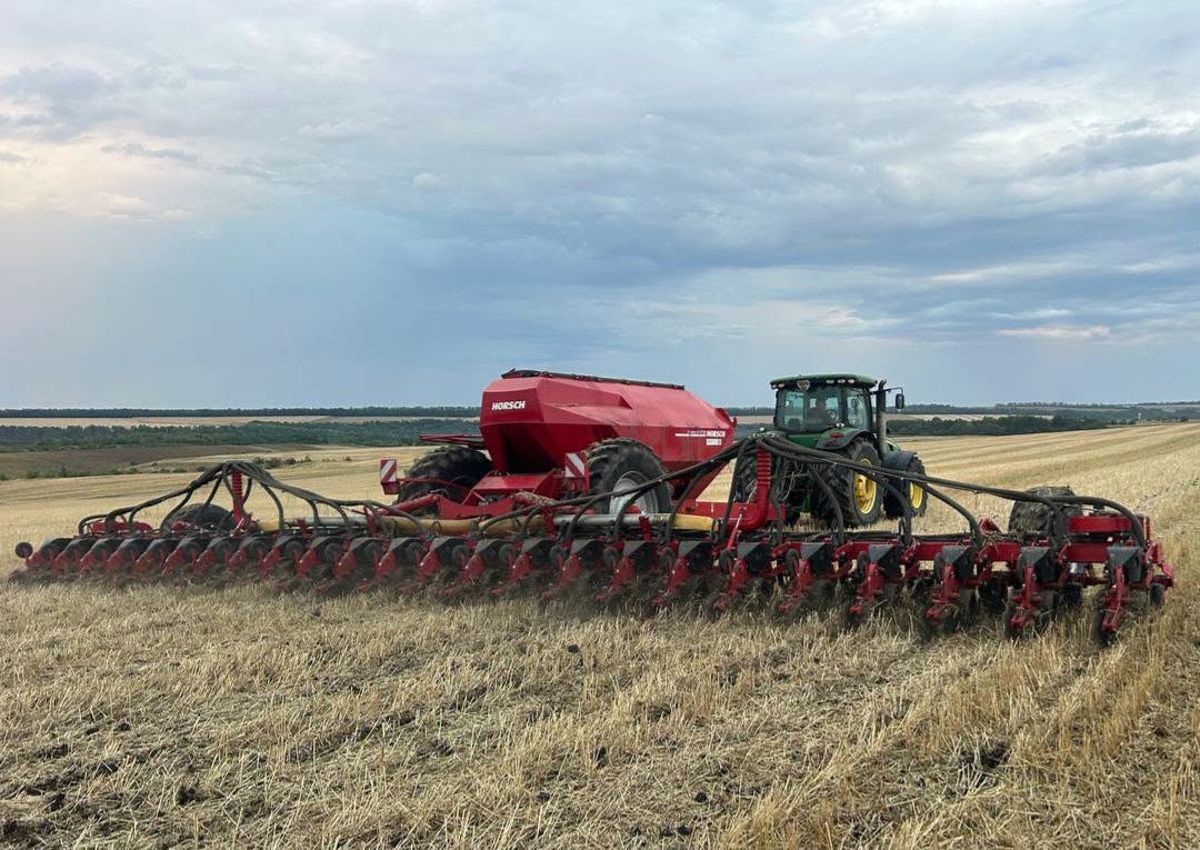 Посів озимих під урожай-2027 у Tekom Agro Group. Фото: Tekom Agro Group/Facebook Посів озимих під урожай-2027 у Tekom Agro Group. Фото: Tekom Agro Group/Facebook