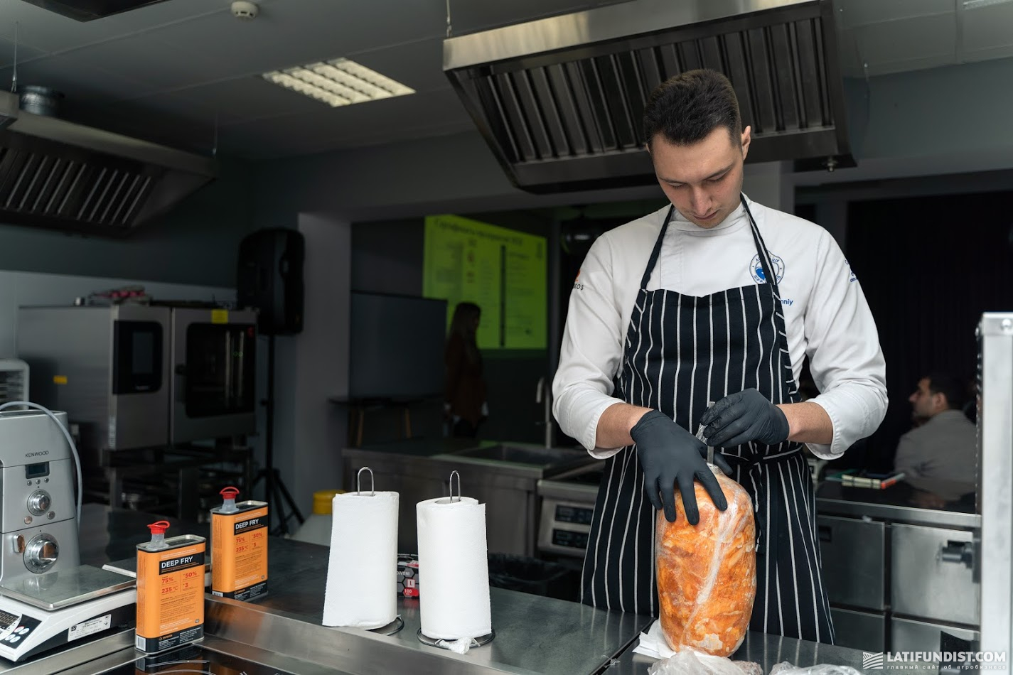 Никита Розумный, шеф-повар, бронзовый призер чемпионата Украины по кулинарному искусству в номинации «Золотой шеф-повар 2018»