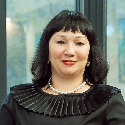 Лариса Бондарєва