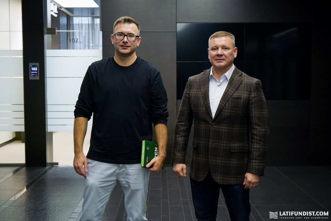 Керівник проєкту «Open Agri Club» Ігор Коцел і Костянтин Ткаченко, головний редактор Latifundist.com Керівник проєкту «Open Agri Club» Ігор Коцел і Костянтин Ткаченко, головний редактор Latifundist.com