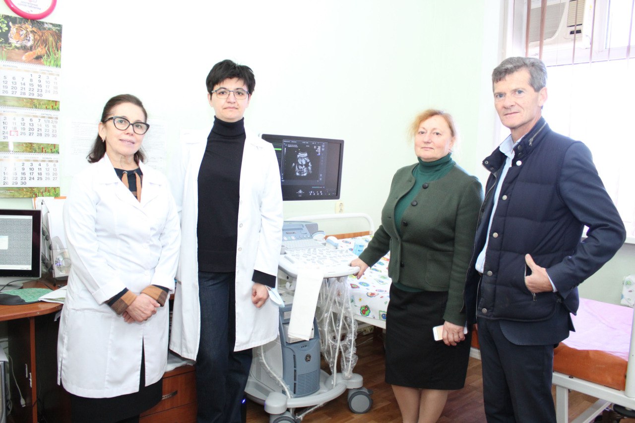 Since the beginning of the war, Credit Agricole Bank has implemented three charity projects for the Institute of Pediatrics, Obstetrics and Gynecology, in particular, purchased an expert-class ultrasound machine