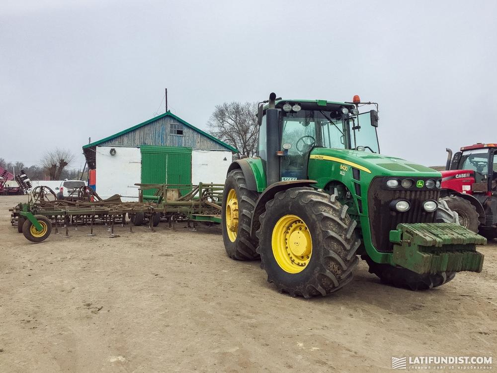 A John Deere tractor