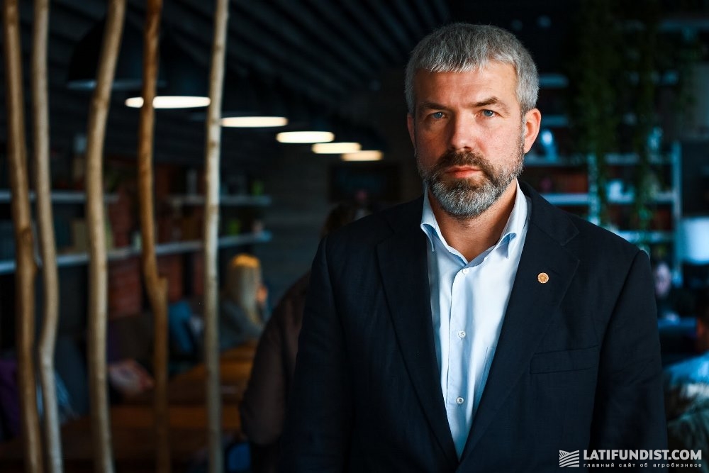 Сергей Короленко, директор департамента по управлению персоналом корпорации «Сварог Вест Груп»