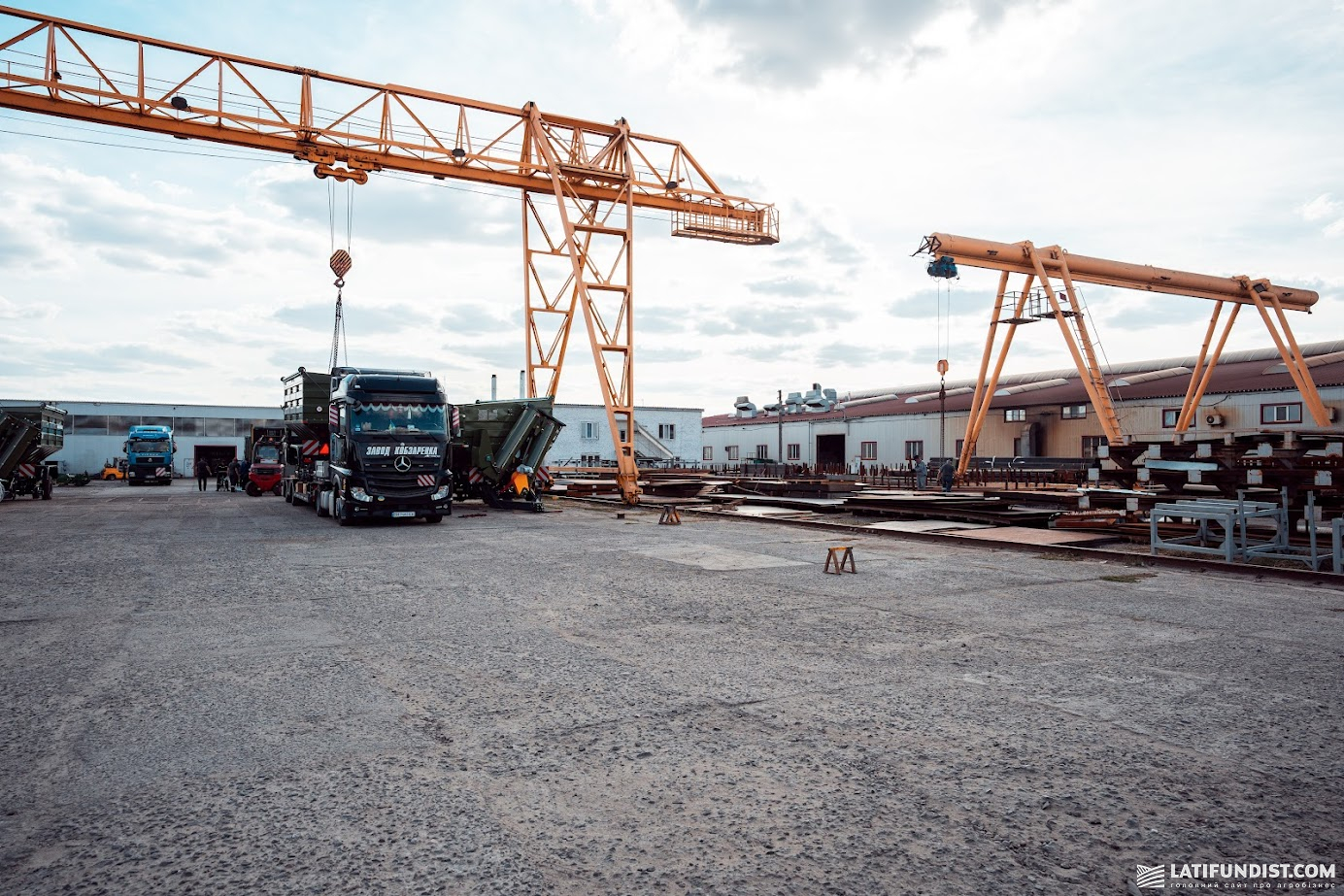 Територія «Заводу Кобзаренка»