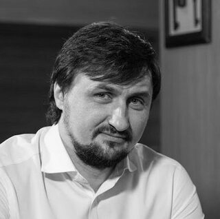 Александр Камышин