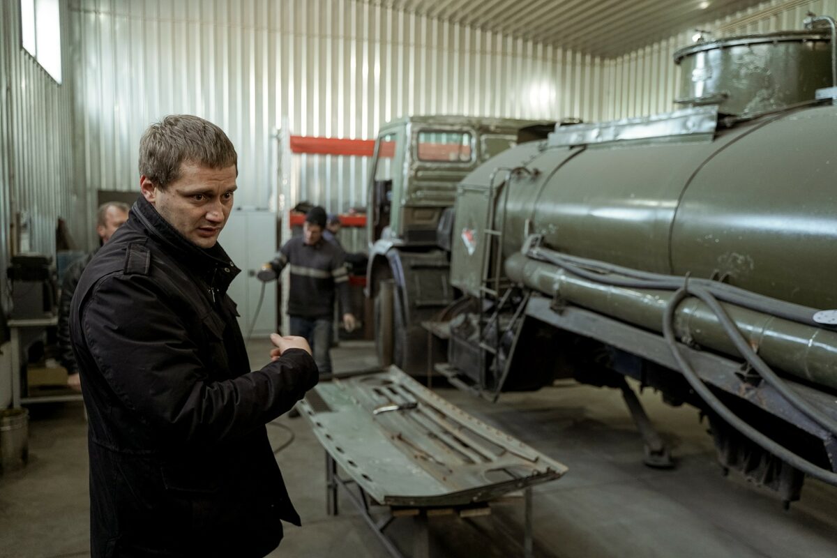 Vyacheslav Chuhunov shows one of the company’s repair workshops